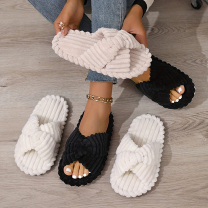 Slippers product detail photo in entryway