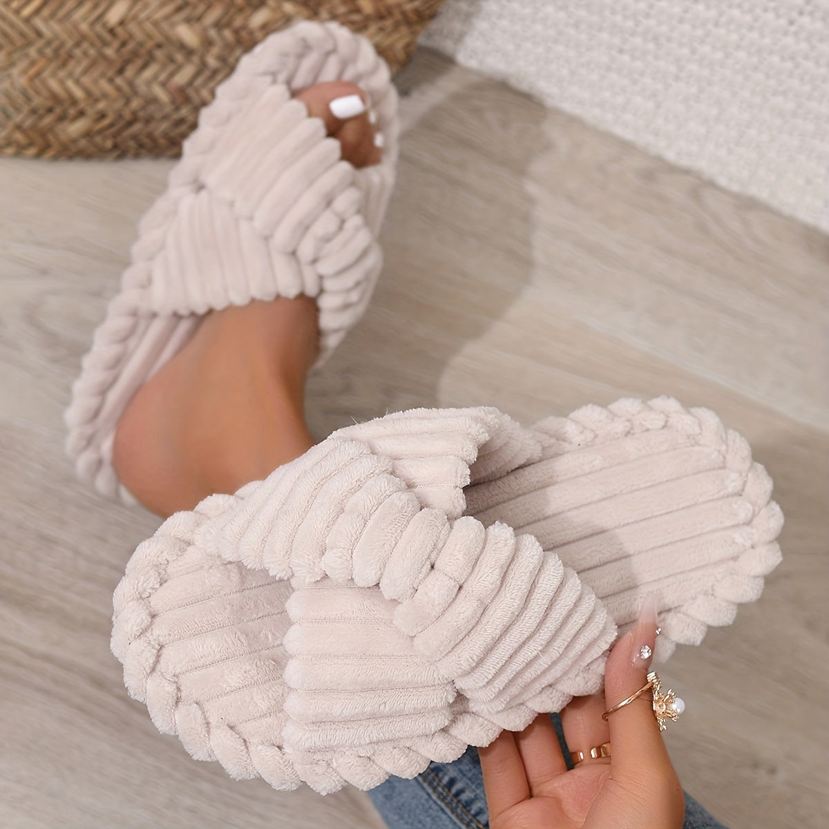 Slippers product detail photo in entryway