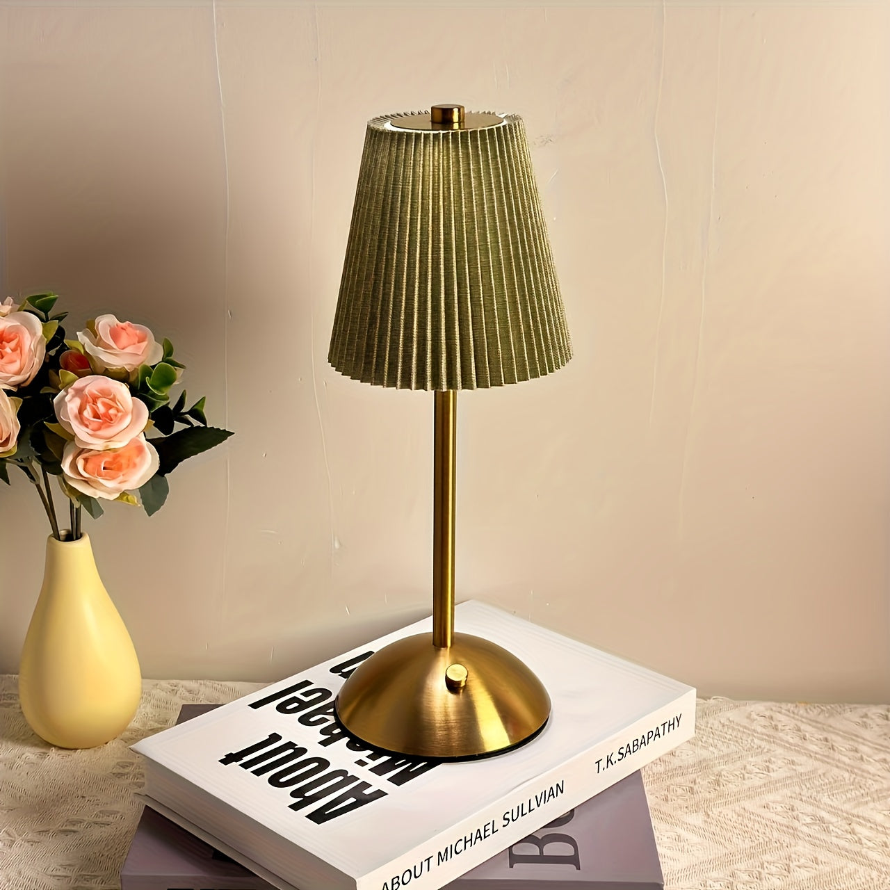 Pleated Table Lamp – Rechargeable Ambient Desk Light product detail photo for bedroom