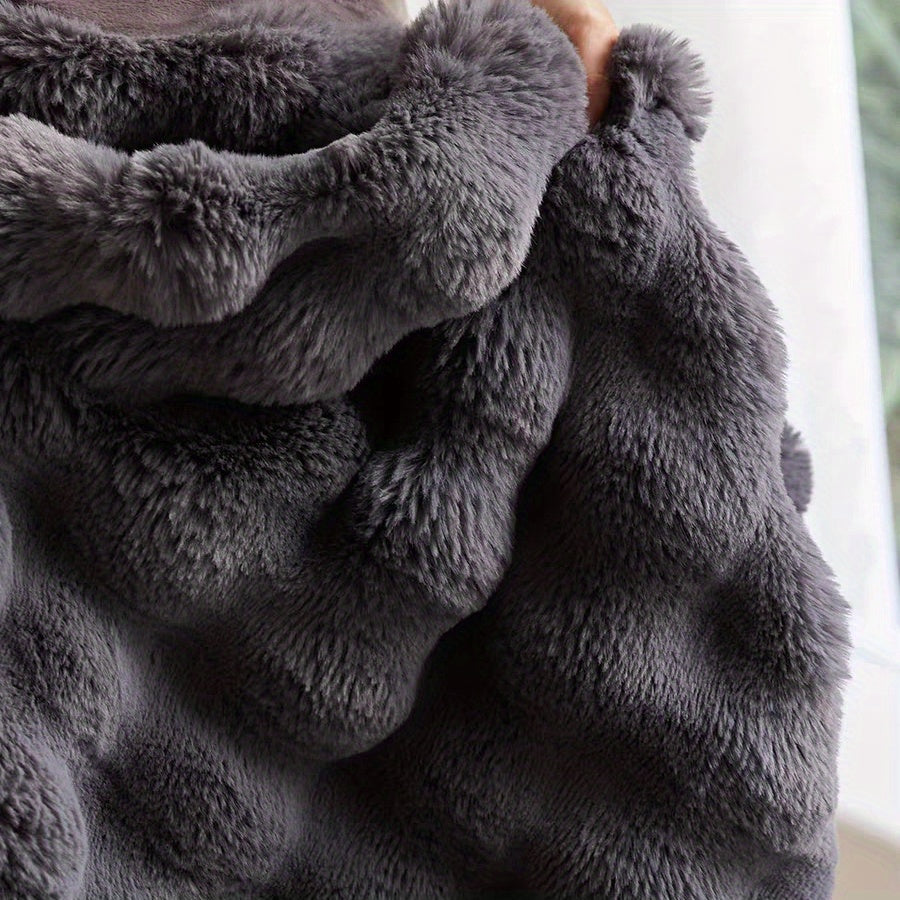 Plush Fleece Throw Blanket - Sofa and Bed Layer product detail photo for bedroom
