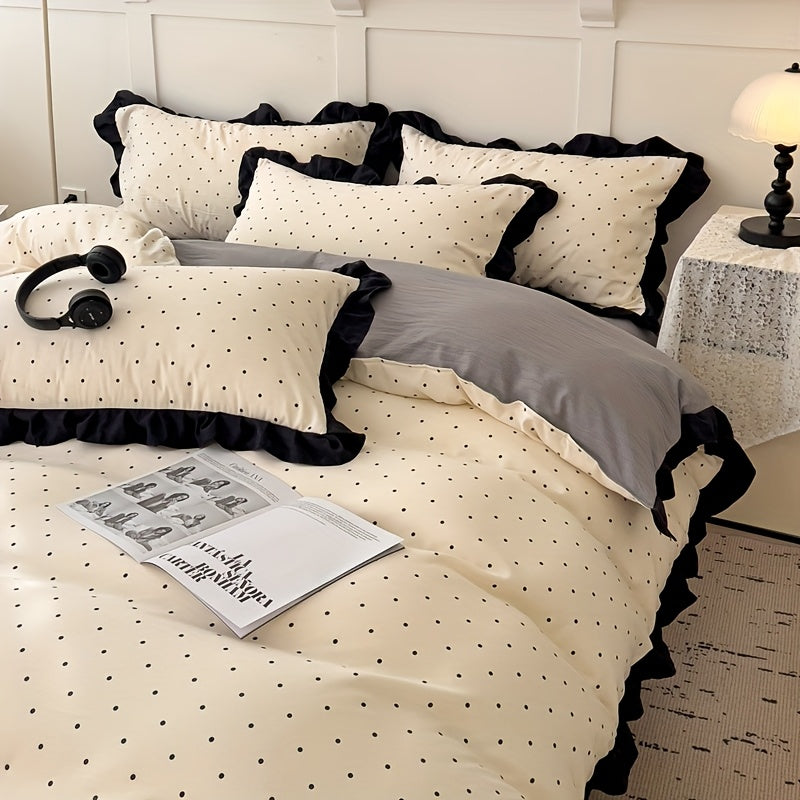 Duvet Cover Set "Talia" product detail photo in bedroom
