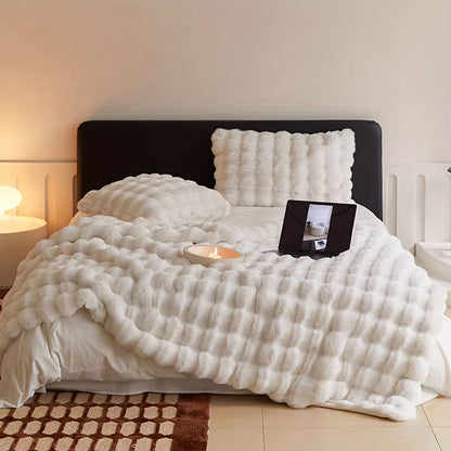 Plush Fleece Throw Blanket - Sofa and Bed Layer product detail photo for bedroom