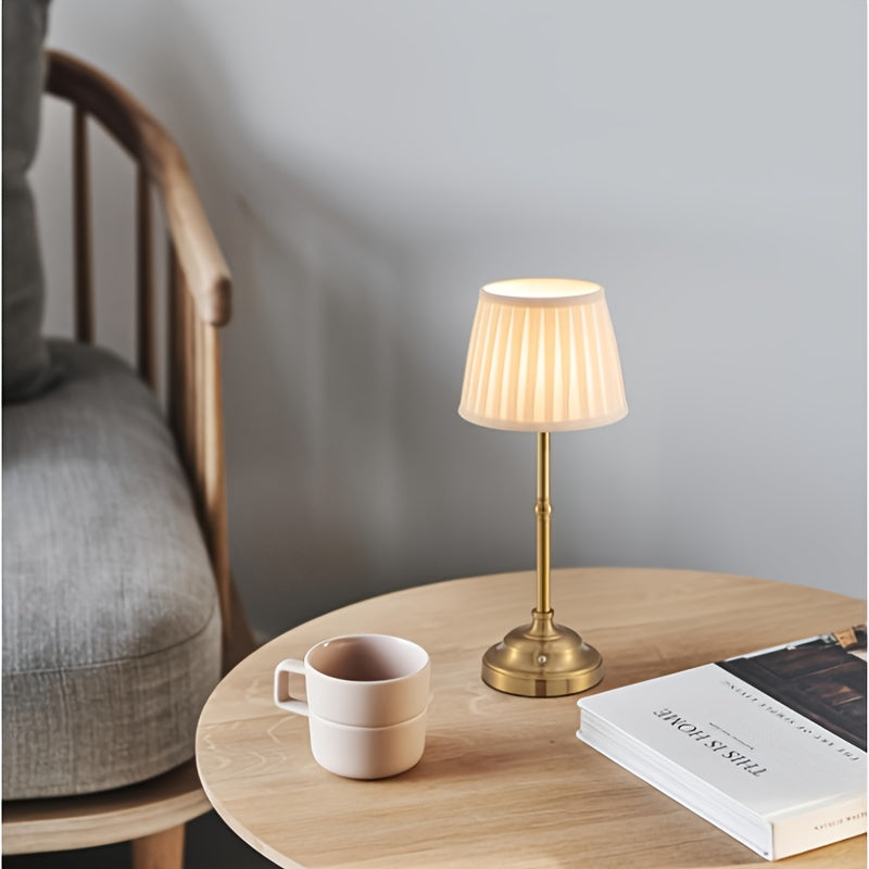 Metal Table Lamp - Bedside and Desk Light product detail photo for bedroom