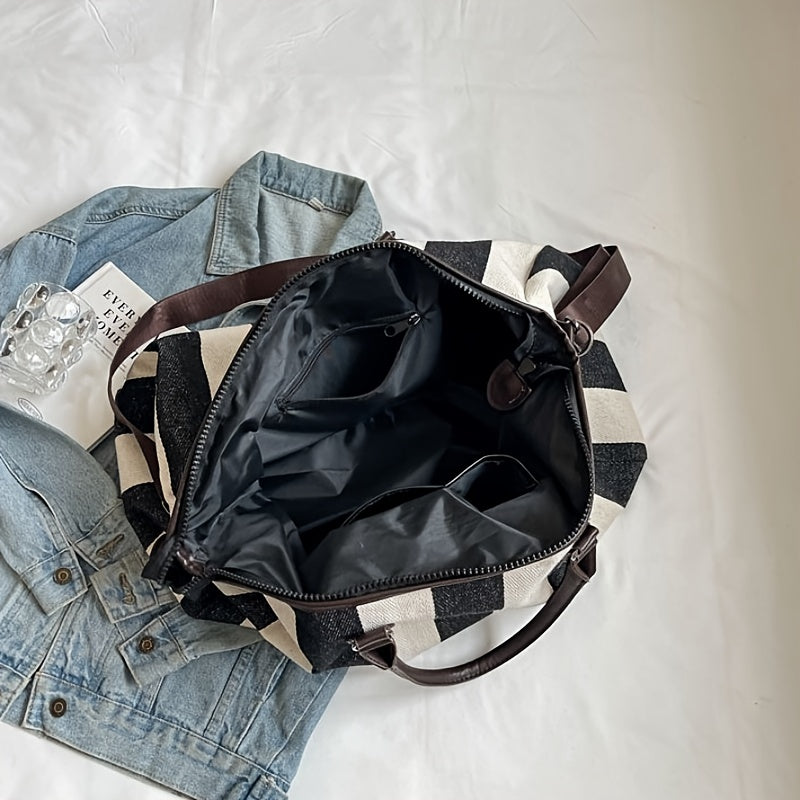 Vintage Plaid Travel Tote Bag product detail photo in travel