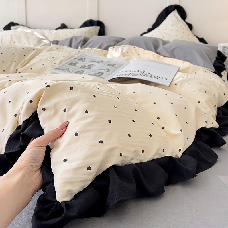 Duvet Cover Set "Talia" product detail photo in bedroom
