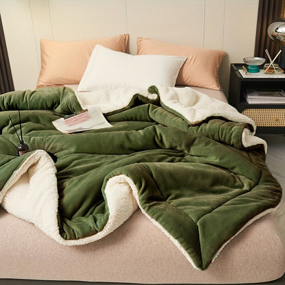Army Green Quilted Blanket – Double Layer Sofa and Bed Throw product detail photo for bedroom