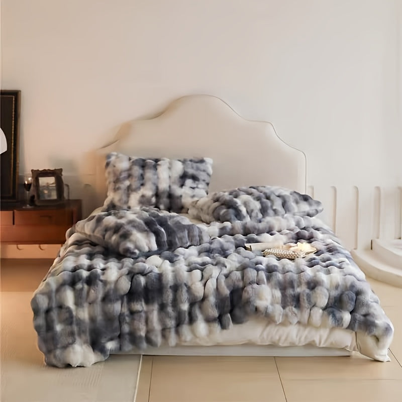 Plush Fleece Throw Blanket - Sofa and Bed Layer product detail photo for bedroom