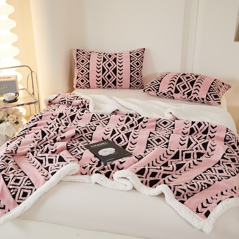 Geometric Sherpa Throw Blanket – Dual-Sided Sofa and Bed Layer specification and dimensions reference for bedroom