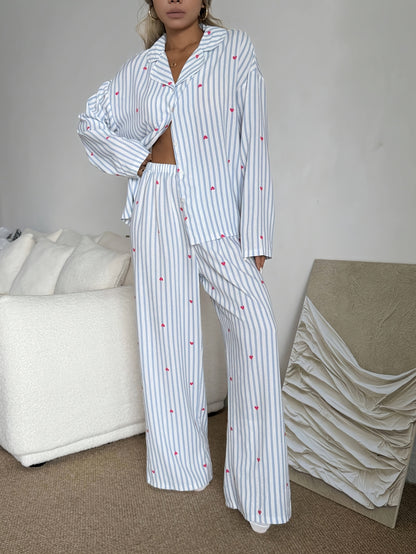 Women’s Pajama Set – Long Sleeve Top and Pants