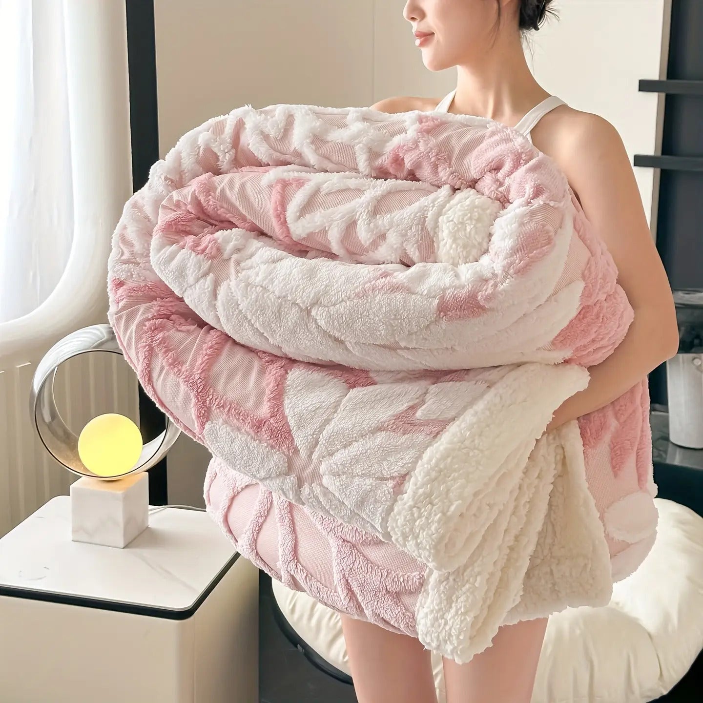 Plush Fleece Throw Blanket "Nerea" specification and dimensions reference in bedroom