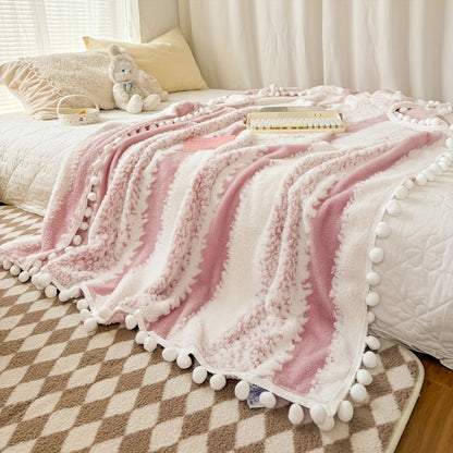 Throw Blanket "Cora" product detail photo in bedroom