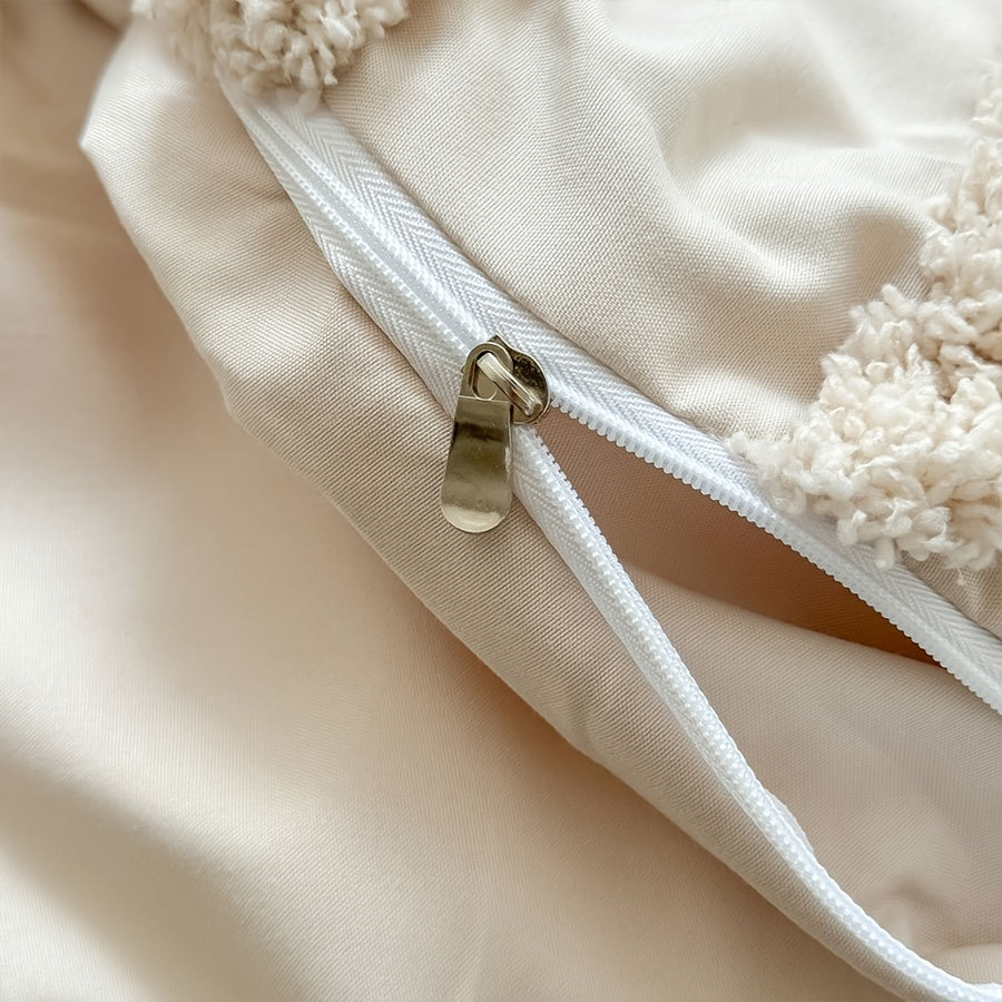 3-Piece Tufted Duvet Cover Set - Washed Bedroom Bedding Set product detail photo for bedroom