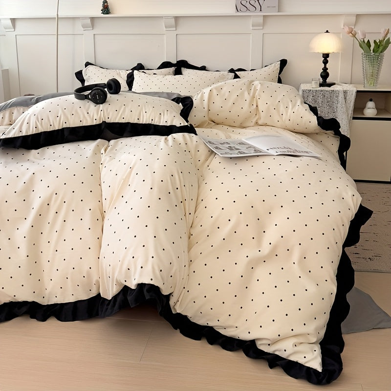 Duvet Cover Set "Talia" product detail photo in bedroom