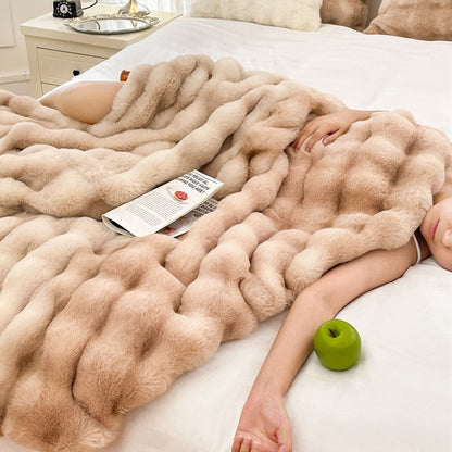 Plush Fleece Throw Blanket - Sofa and Bed Layer product detail photo for bedroom
