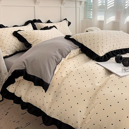 Duvet Cover Set "Talia" product detail photo in bedroom