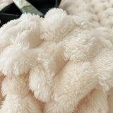 Plush Flannel Throw Blanket – Mid-Weight Sofa and Bed Layer specification and dimensions reference for bedroom